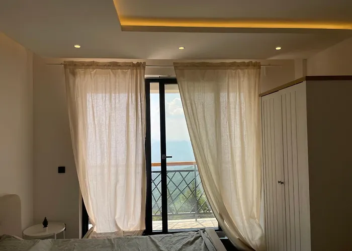 Hills Lux & * كوباونيك